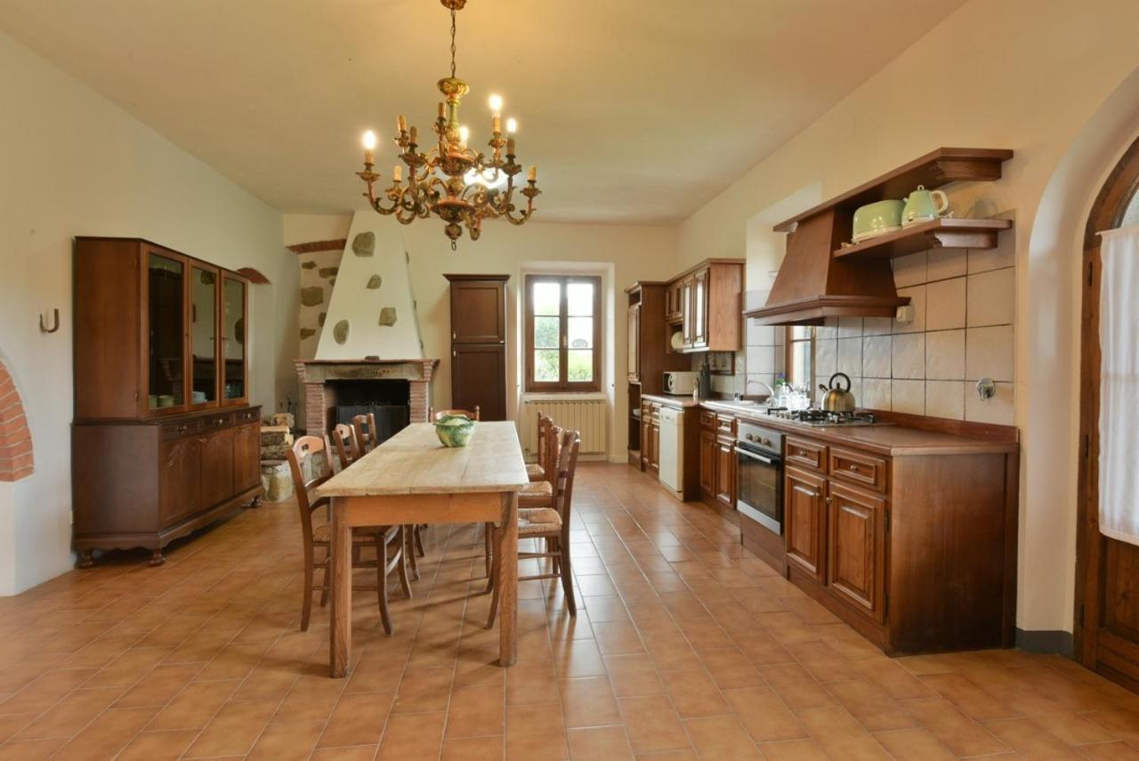 Agriturismo I Poggilunghi 시비텔라인발디키아나 외부 사진
